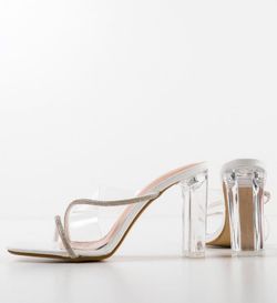 Zueco Con Tacón Transparente y Tiras Brillantes Blanco