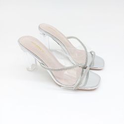 Zueco Con Tacón Transparente y Tiras Brillantes Negro