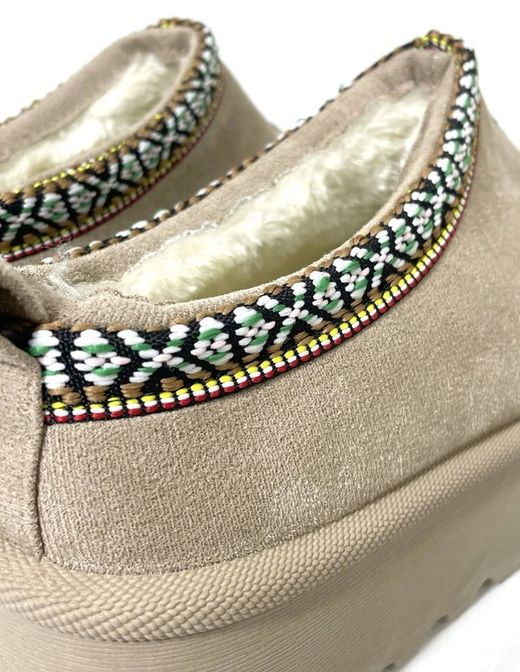 Zueco Destalonado Con Pelo y Plataforma Taupe